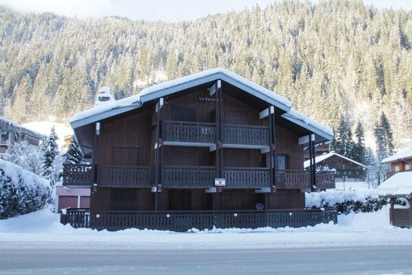 Knusse chalet voor 4 aan de voet van de pistes in Châtel - thumbnail 1