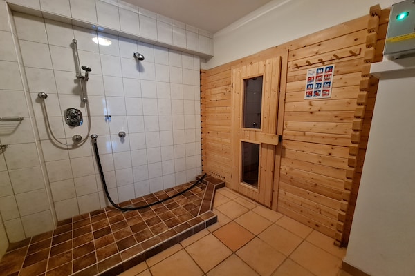 Rustiek Appartement aan de Golfbaan in Bad Kleinkirchheim, 200m van de Piste - thumbnail 6