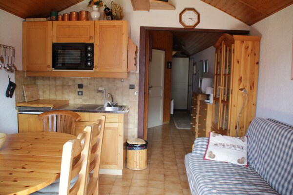 Rustig appartement aan de golfbaan met bergzicht in Châtel - thumbnail 5