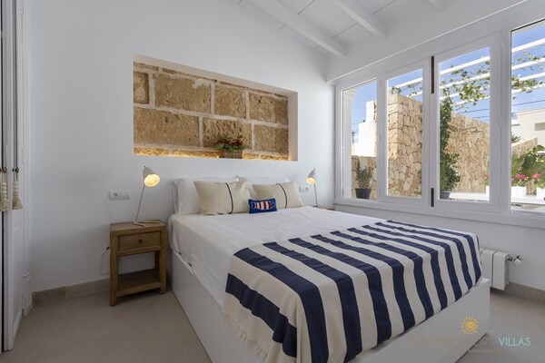 Villa Veles Dos: Jouw luxe villa aan de baai van Alcúdia - thumbnail 4
