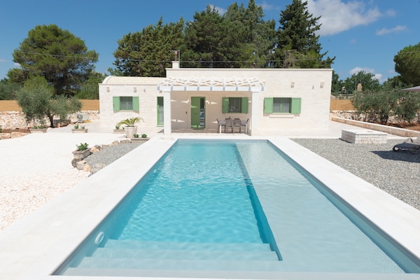 Exclusief vakantiehuis met privézwembad op 10 km van Ostuni - thumbnail 1