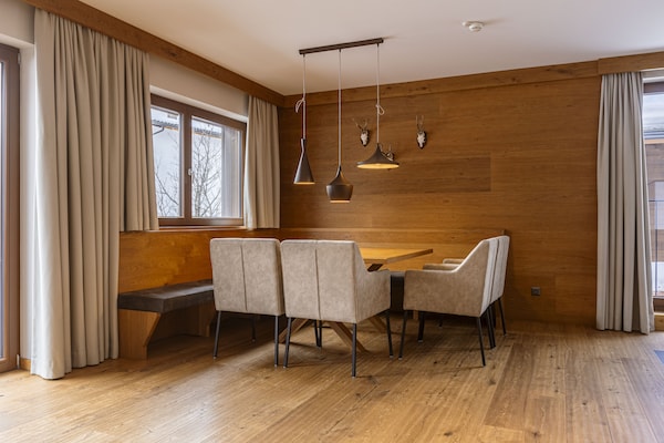 8-persoons chalet in het centrum van Ehrwald - thumbnail 3