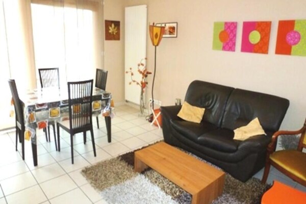 Licht 2-kamerappartement met zonnig terras en privégarage in hartje Aix-les-Bains - thumbnail 2
