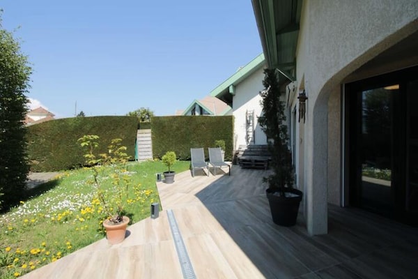 Ruim vakantiehuis voor 8 personen met tuin en garage in Aix-les-Bains - thumbnail 2