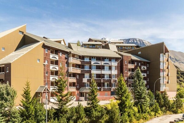 Knus appartement voor 5 met balkon en bergzicht nabij de piste in Alpe d'Huez - thumbnail 1