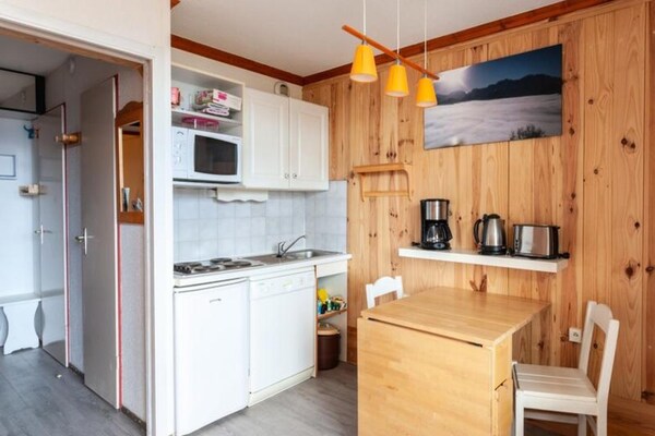 Knus appartement voor 5 met balkon en bergzicht nabij de piste in Alpe d'Huez - thumbnail 4