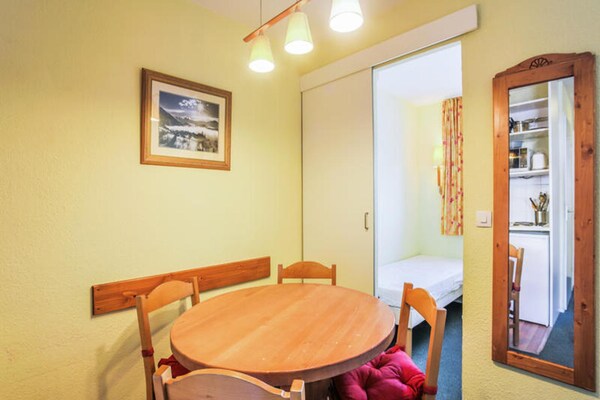Gezellig appartement in Résidence Les Horizons d'Huez, 600m van centrum Alpe d'Huez - thumbnail 5