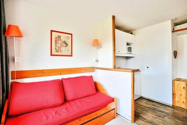 Knus appartement voor 4 personen met balkon en uitzicht op de bergen in Huez - thumbnail 1