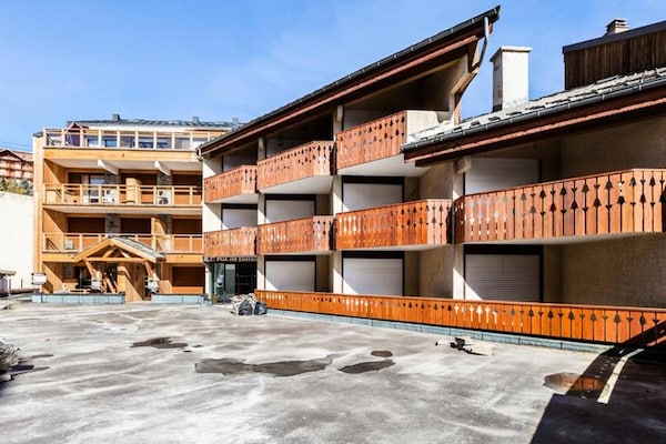 Studio 4 pers. aan de piste in Alpe d'Huez – huisdier welkom - thumbnail 1