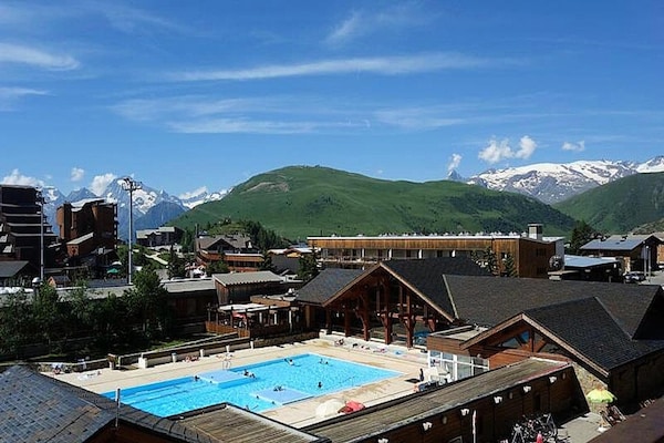 Zonnig 3-kamerappartement op loopafstand van de piste in Huez - thumbnail 2