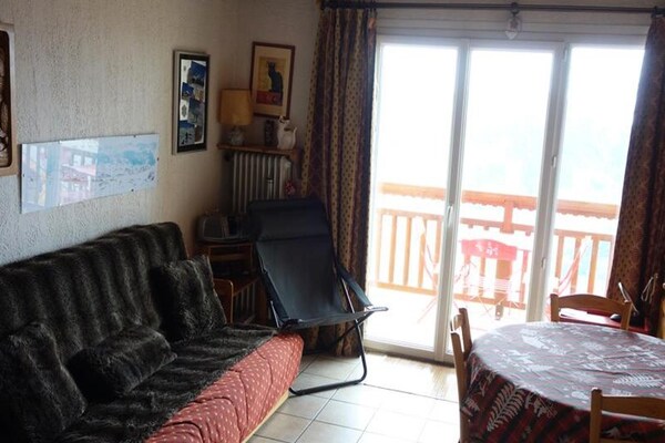Knus appartement voor 5 aan de voet van de pistes in Huez - thumbnail 1