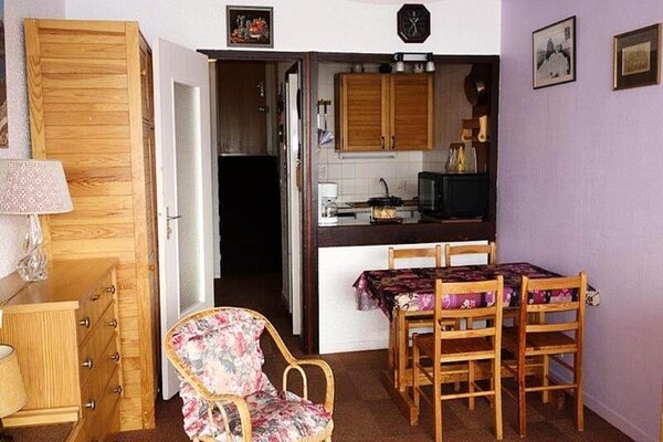 Knus appartement op het zuiden in Huez, vlakbij de piste - thumbnail 3