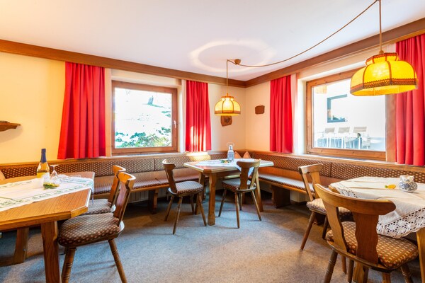 Authentieke Tiroler boerderij voor 10 personen met schnapsstokerij in Ramsau - thumbnail 3