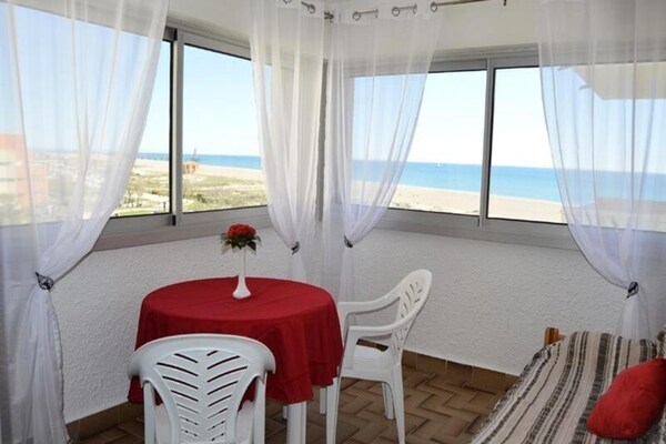 Studio met zeezicht op 30m van strand in Leucate, Frankrijk - thumbnail 4