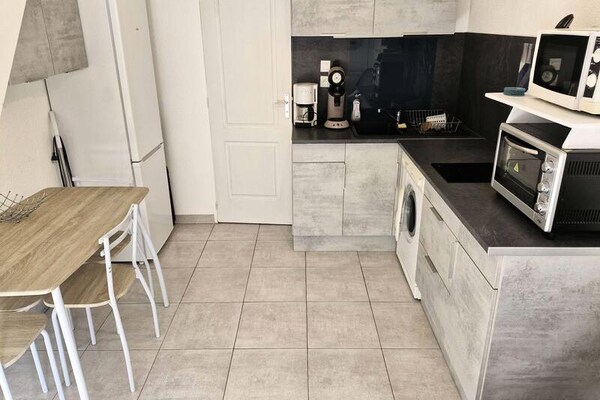 Knusse studio-maisonnette op 50m van het meer in Leucate - thumbnail 5