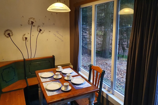 4-persoons chalet met omheinde tuin in Lanklaar - thumbnail 3
