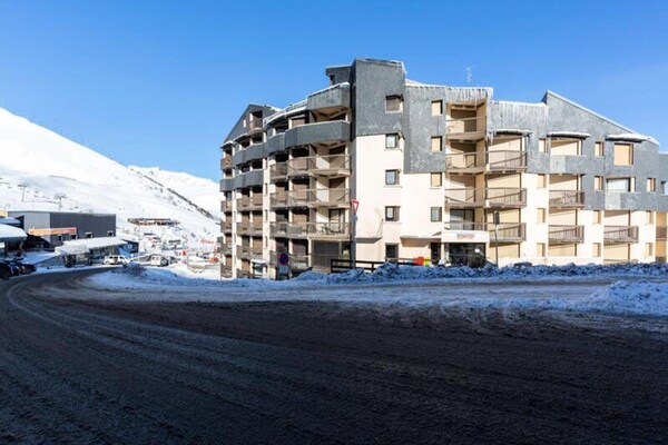 Appartement op 200m van de piste met balkon en uitzicht in Saint Lary - thumbnail 1