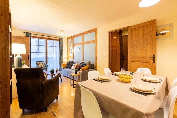 Ruim appartement voor 8 personen in hartje Saint Lary Soulan, vlakbij skilift - thumbnail 1