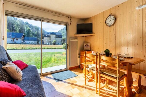Knus appartement 6p met tuin en Pyreneeënzicht in Saint Lary - thumbnail 6