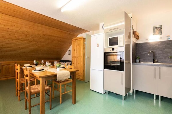 Ruim 4-slaapkamerappartement op 53m² met zonnig balkon en uitzicht op Pla d'Adet - thumbnail 4