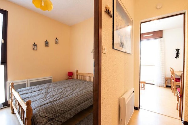 Zuidgericht appartement met panoramisch Pyreneeën uitzicht in Saint Lary - thumbnail 5