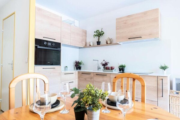Ruim appartement voor 7 personen met balkon en uitzicht in Saint-Lary-Soulan - thumbnail 4