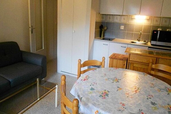 Zonnig appartement op 1e verdieping met balkon, vlakbij de pistes in St Lary - thumbnail 2