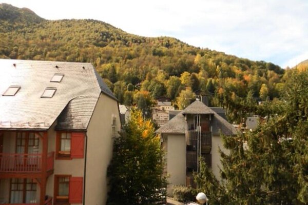 Luxe appartement 10p in hartje St Lary Soulan met balkon en garage - thumbnail 2