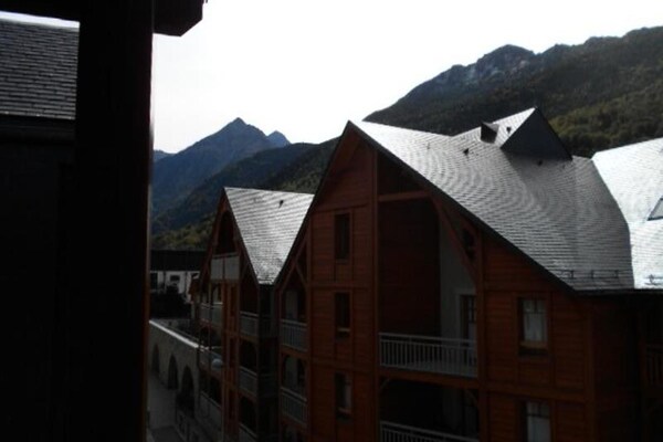 Luxe appartement 10p in hartje St Lary Soulan met balkon en garage - thumbnail 3