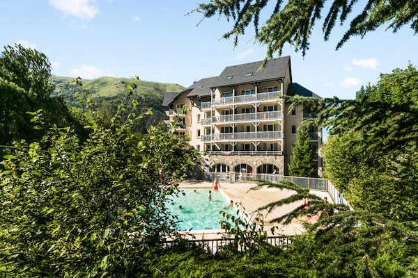 Knus appartement voor 6 aan de voet van de Pyreneeën in Saint-Lary - thumbnail 2