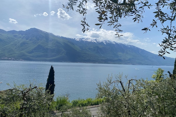 Appartement met meerzicht en zwembad in Limone sul Garda - thumbnail 6