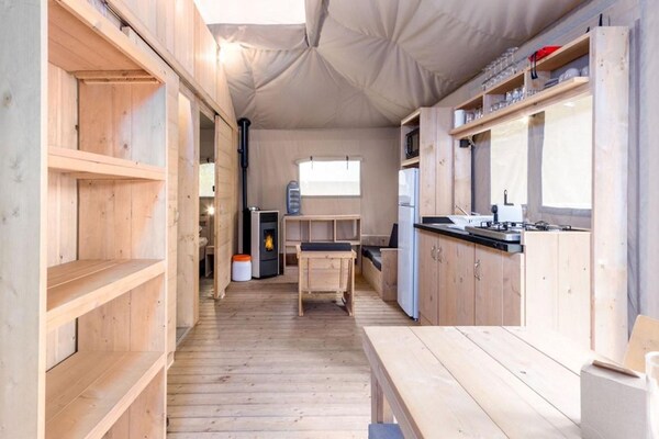 Stardust 40 Family Lodge: Glamping in de Franse Ardennen voor 5 personen - thumbnail 3