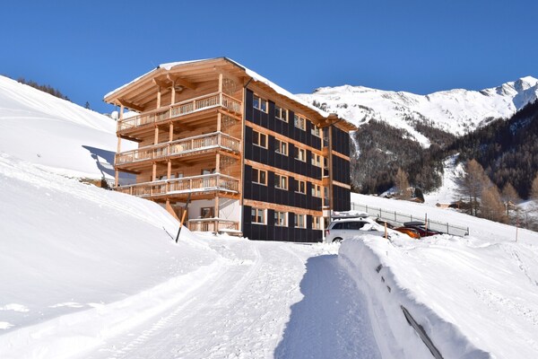 Ruim bergappartement in Kals met golfbaan en Grossglockner-uitzicht - thumbnail 2