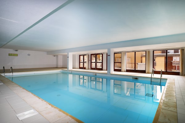 Centraal gelegen appartement aan de piste in Orcières - thumbnail 2