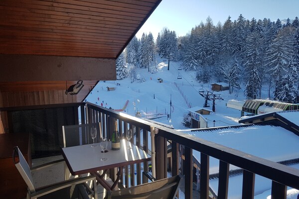 Knusse studio voor 3 personen direct aan de skipiste in Doucy - thumbnail 4