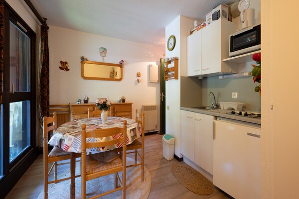 Grande Neige N°36: knus appartement op 50m van de piste in Morillon - thumbnail 2