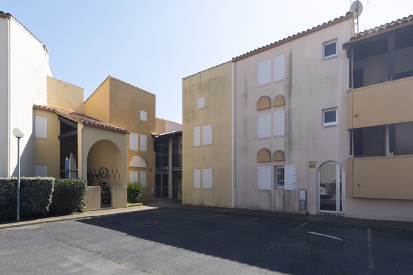 Licht appartement op 50m van het strand in Agde met zwembad - thumbnail 5