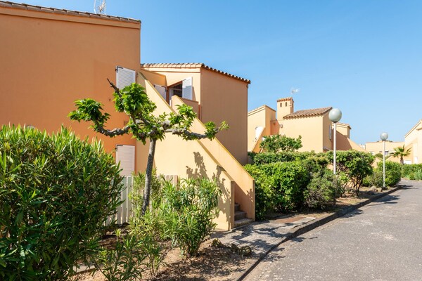 Knusse studio voor 4 op 200m van centrum en 500m van strand in Agde - thumbnail 1