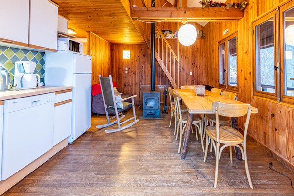 Ruim appartement voor 8 personen met tuin en bergzicht in Doucy - thumbnail 2