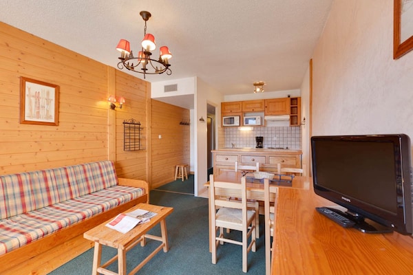 4-persoons vakantiehuis aan de piste in Les Deux Alpes · 33 m² - thumbnail 2