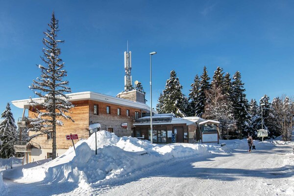 Smaakvol appartement voor 6 personen in hartje Chamrousse - thumbnail 1
