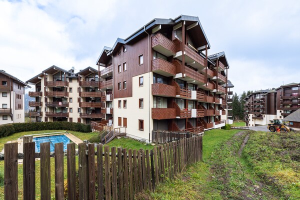 Knus appartement op 60 meter van de piste in Morillon - thumbnail 5