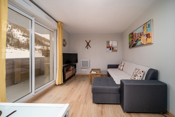 Licht appartement op 80 meter van de piste in Allos met zwembad - thumbnail 2