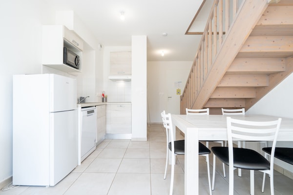 6-persoons appartement in Valras-Plage op 450m van het strand - thumbnail 3
