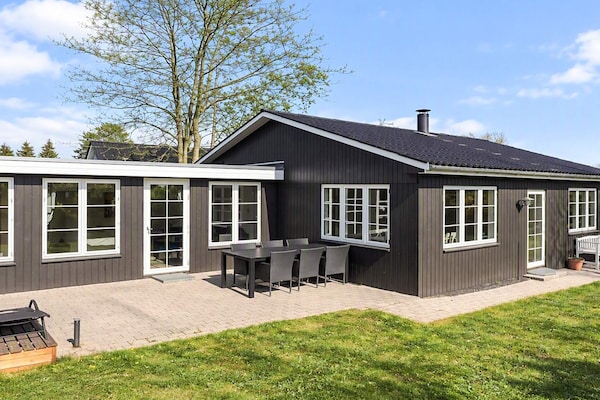 Aan het strand: sfeervol vakantiehuis in Vordingborg voor 6 personen - thumbnail 1