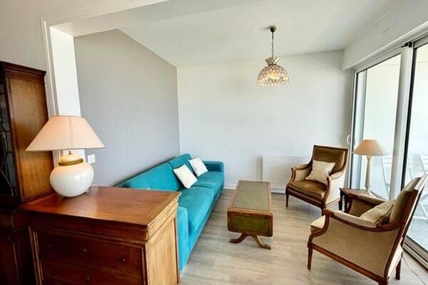 Appartement met zeezicht en balkon in Quiberon, vlakbij het strand - thumbnail 1