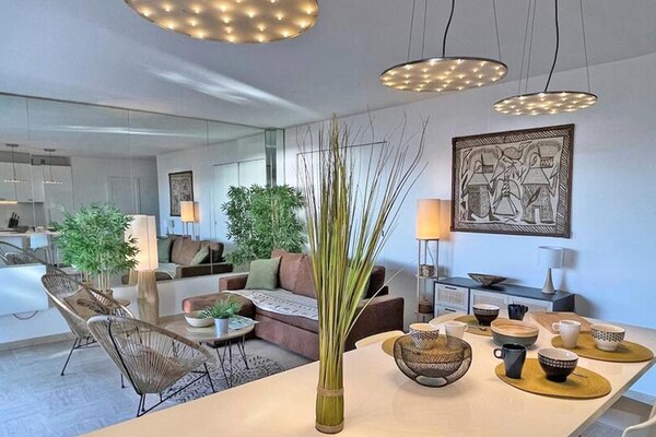 Duplex aan zee in Sainte-Maxime met groot terras en uitzicht - thumbnail 5