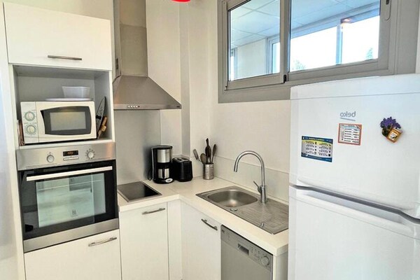 Modern appartement met zeezicht in Sainte-Maxime, vlakbij strand en centrum - thumbnail 5