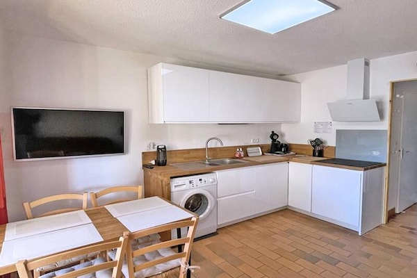 Charmant T2-appartement op 50m van strand Nartelle in Sainte-Maxime - thumbnail 1