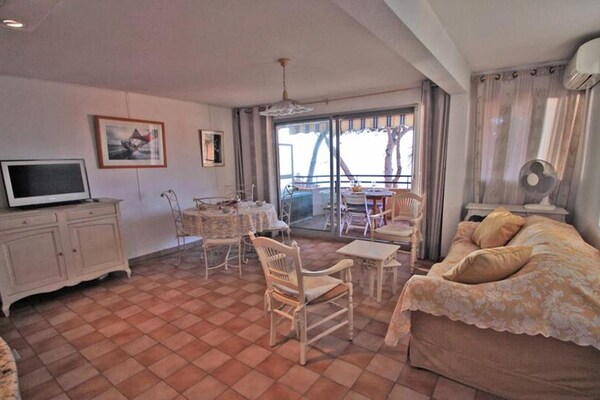 Appartement 50m van strand en centrum Sainte-Maxime met airco - thumbnail 3